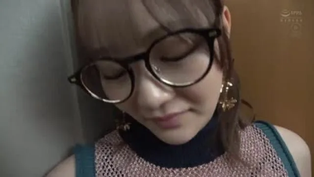 NPJS-124 マッチングアプリでゲットしたインテリ美女妻を脱がせてハメまくりました。（夫には内緒） 人妻せいらさん。