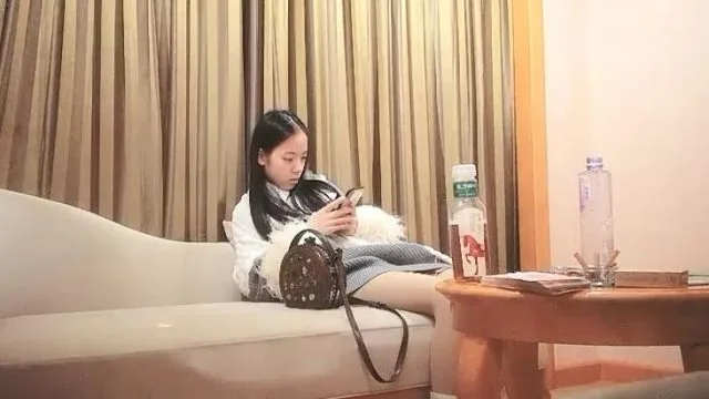 91沈先生老经纪人介绍的一个妹子
