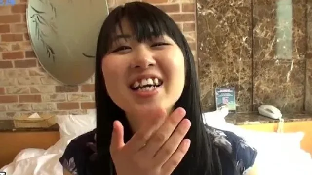 FC2PPV-974642-极度爱H的早射少女大学生19首次在旅馆体验纯真JD电动按摩器让她高潮连连多次射精的早泄小妹妹求内射现场实拍豪华额外赠送全高清