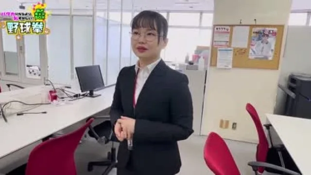 SHYN-224 うどん好きプロモーション部 新卒1年目 米本亜希 つぶらなおっぱいコピー ハダカになるより恥ずかしい！脱ぎキャンBOX野球拳