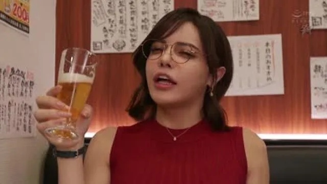 DASS-528 酔うと何度も抜いてくれるねっとりベロキスおち〇ぽ上司 池田マリナ