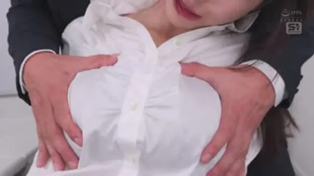 SONE-678 透けたり濡れたりポロリしたり！着衣巨乳お姉さんのフワとろJカップ無意識誘惑5シチュエーション 篠真有