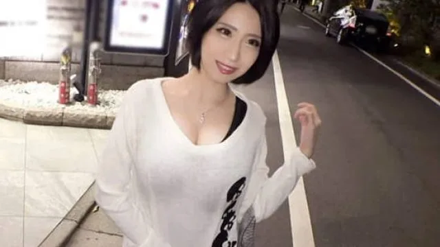 GANA-2203 用金钱突破底线获得插入许可