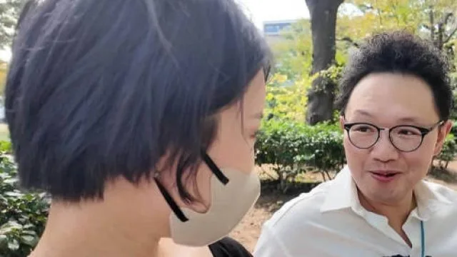 FC2PPV-4592338在男友面前进行激烈性爱