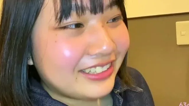 FC2PPV-4856713-18岁全裸纯洁可爱黑色短发女孩