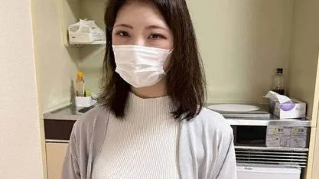 FC2PPV-4833699-安静优雅的妻子