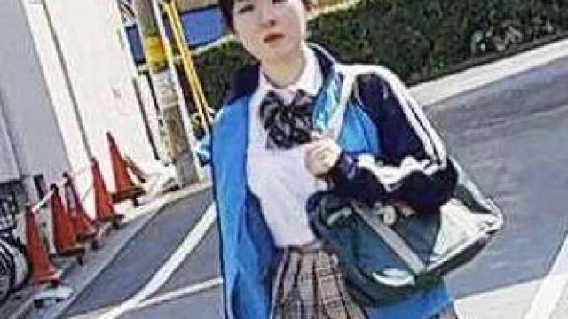 JPAK-061 制服女子を追いかけまわして美味しくいただいた！！