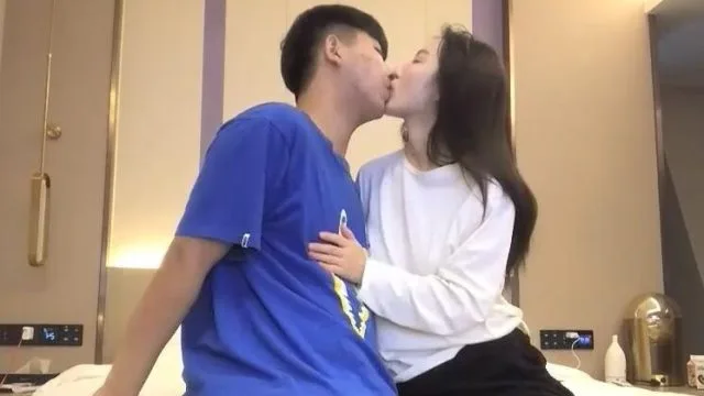 小宝寻花12-6骚气妹子