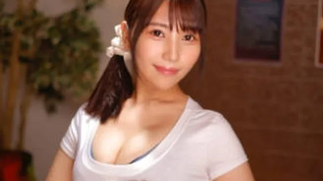 DDH-189 【やわらか白オッパイの好みのタイプすぎるメンエス嬢。キワドイ服でほぼ全部見えすぎマッサージ！】身体を全開で押し当ててくるマッサー