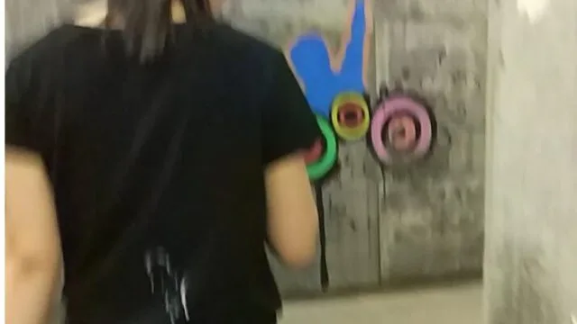黑虎喷射之喷射黑衣妹子满满后背屁股