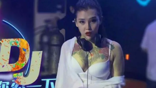 星空传媒XK8053卧槽了个DJ-许诺