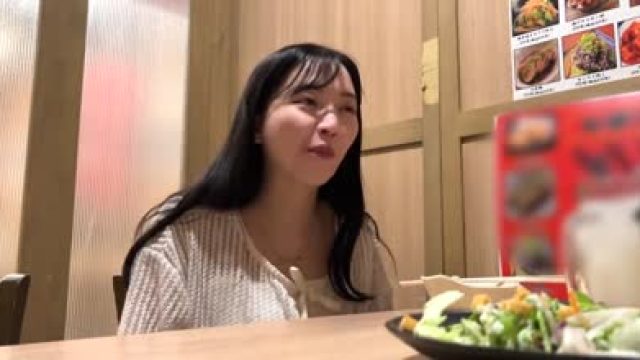 FC2PPV-4588829-零遭遇的31岁失意美女老师麻友我射出大量浓稠精液