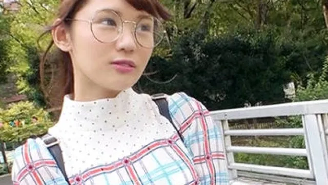 ARA-411 【激カワメガネ美少女】20歳【エロエロファッションモンスター】みおちゃん参上！専門学校に通う彼女の応募理由は『私、激しくガンガンさ