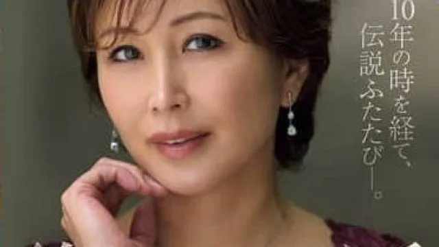 ROE-322 填补10年来的空白的中出SEX-桐冈皐月