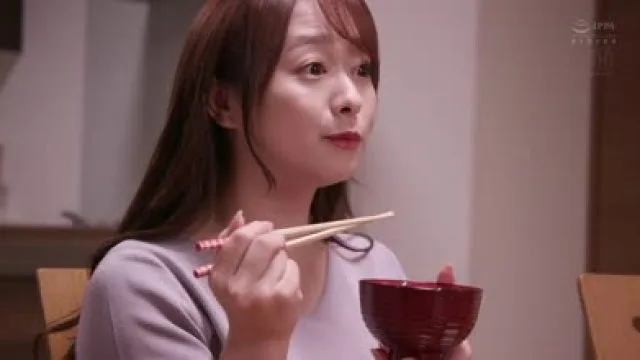 pfes-006人妻OL的绝对领域对部长言听计从的社内羞耻-白石茉莉奈