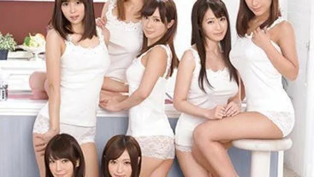 AVOP-127 和 S1 七姐妹同居后宫生活前篇