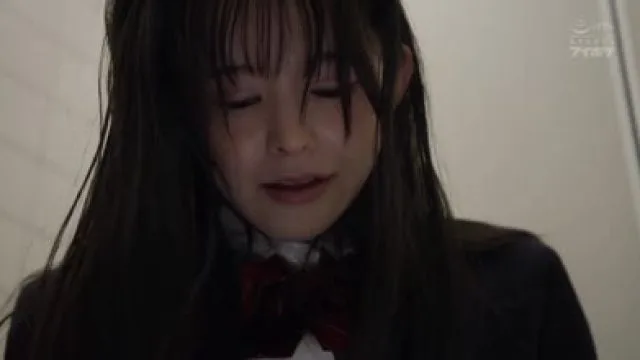 IPZZ-692 山田铃奈 制服女孩偶像的快感体验