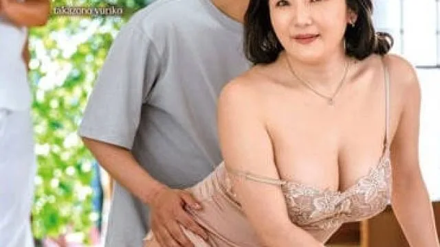 ALDN-222 这个淫荡的母狗 – 高园百合子