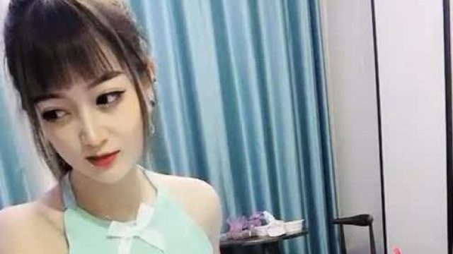 小姐姐19岁03-28被男朋友的大屌插