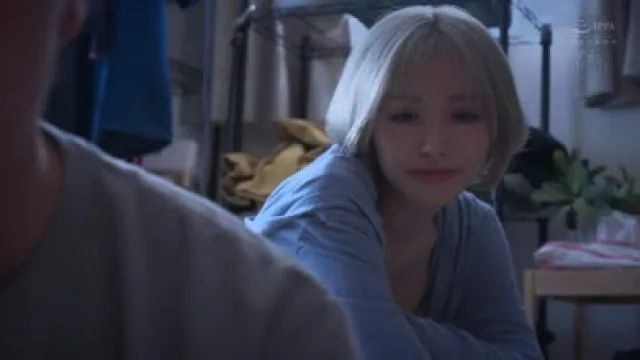 ROYD-257 我回到家与陌生巨乳辣妹的中出性爱