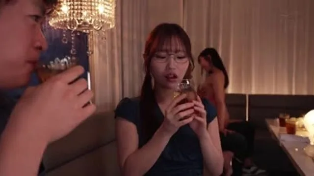 HMN-758从乡下上京来的体验入店第一天的大叔酒吧女的后门选项升级-铃之家铃