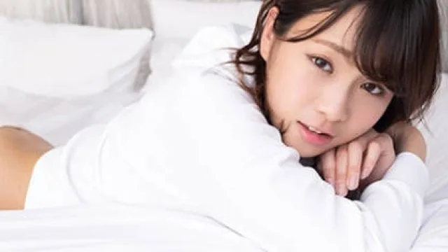 229SCUTE-1056 超可爱美少女天然呆的反应颜射性爱