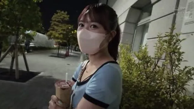HMN-683 新人 SEXの天才！！過激すぎてBANくらった美尻裏垢女子が自ら腰振りまくった中出しSEXのビデオを編集してAVデビュー
