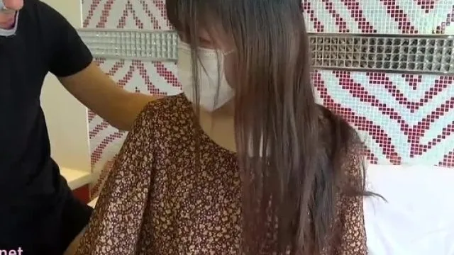 FC2PPV-4131281 清纯美少女的主观狂欢