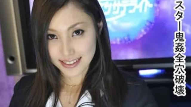 被东热猛男们玩坏的女主播 – 秋元真希