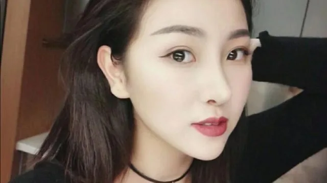 91猫先生之影视公司时尚女白领