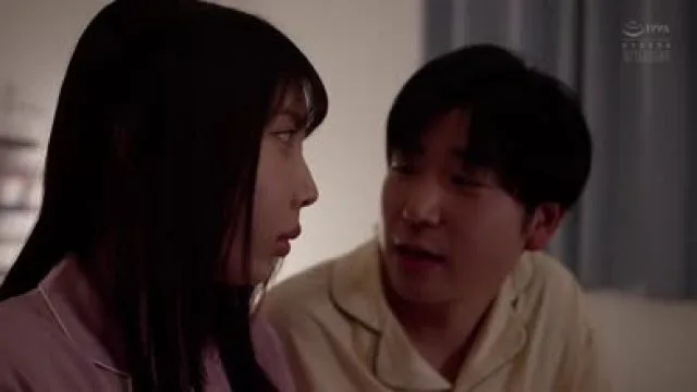 ADN-693 僕の事を軽蔑している兄嫁にこっそり媚薬を盛り続けて愛液だらだらになった欲求不満のカラダに種付けしてやった。 安位薫