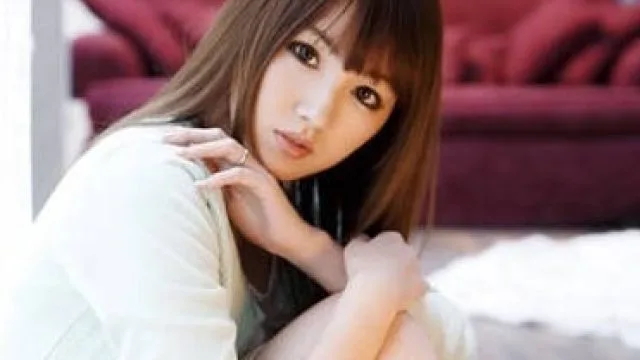 IPZ-573 美女人妻在丈夫面前被侵犯达到高潮