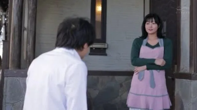 ROE-242 MONROE専属 〈美熟母〉人妻 中出し解禁！！ 美しい友人の母、接吻と受精に溺れた日々―。 鈴河めぐみ