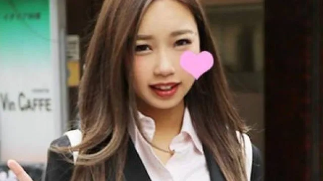 SIKA-094 男朋友一发后无法再勃起，旁边中年大叔的激情一幕