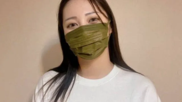 FC2PPV-4554517-有瞬间射精倾向的JD是个很棒的女孩
