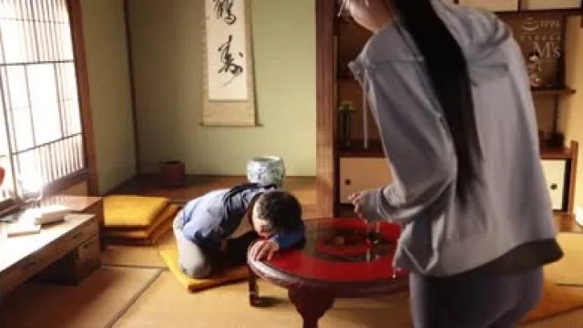 MVSD-650盛夏药引性轮奸训练营春药浓缩精液接力赛-月野江すい