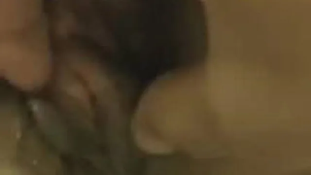 跟妈妈做爱的时候老爸突然打电话来了