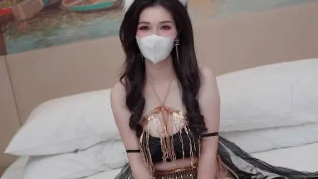 圣水洗礼异域风情小猫咪-狐不妖