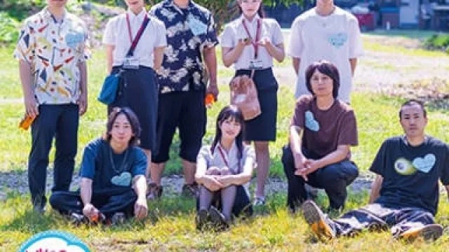 SDJS-347 フリーのSOD女子社員と6人のガチ童貞。あの夏、イチバンときめいた筆おろし。 倉持侑未 釜谷明日華 菱沼萌咲