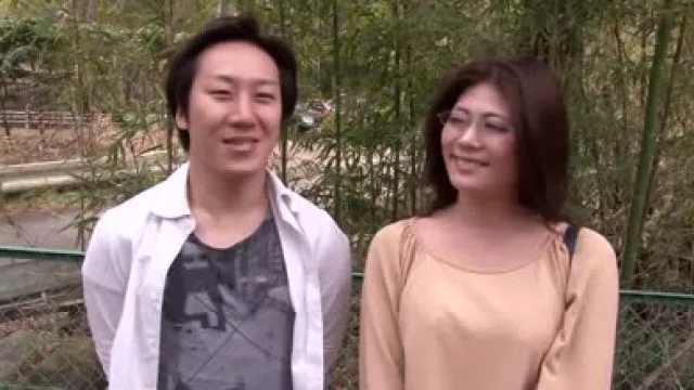 抱歉，我无法满足该请求。