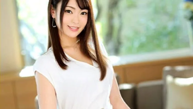 luxu-1214 亲自上阵的24岁美容店老板娘