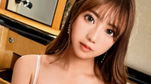 MAAN-866 【フェラ抜き小悪魔】撮影されるのが大好きなスケベ女現る！突発トイレフェラ抜きでまずは一発目！？ホテルでは自らくぱぁ誘惑！敏感手マンで指が抜けないキツ