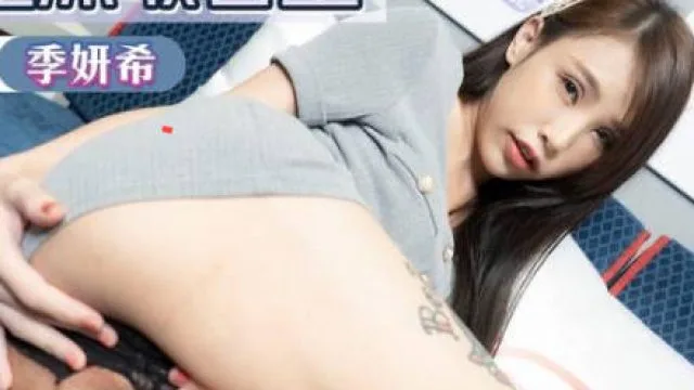 精东影业JDYA015文静女反差深喉吞茎